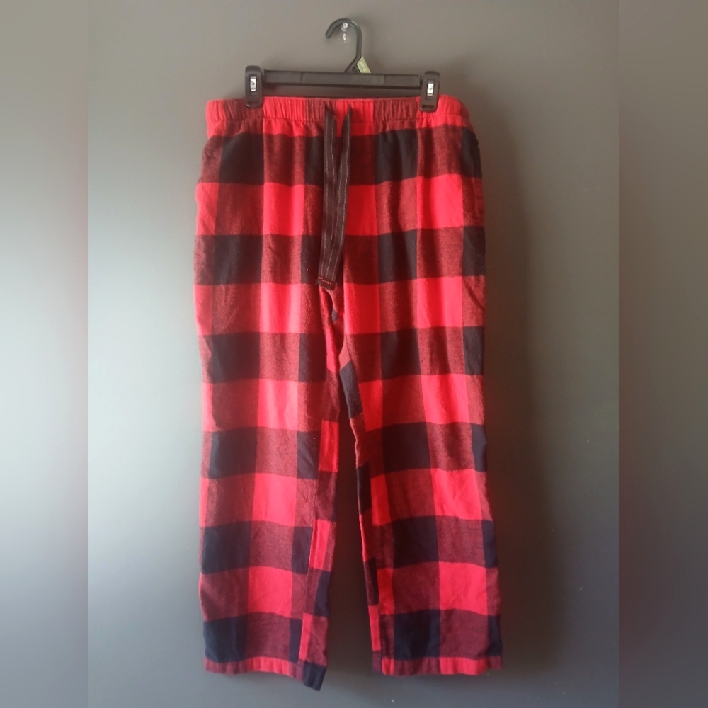 Old Navy Red and Black Plaid Pants